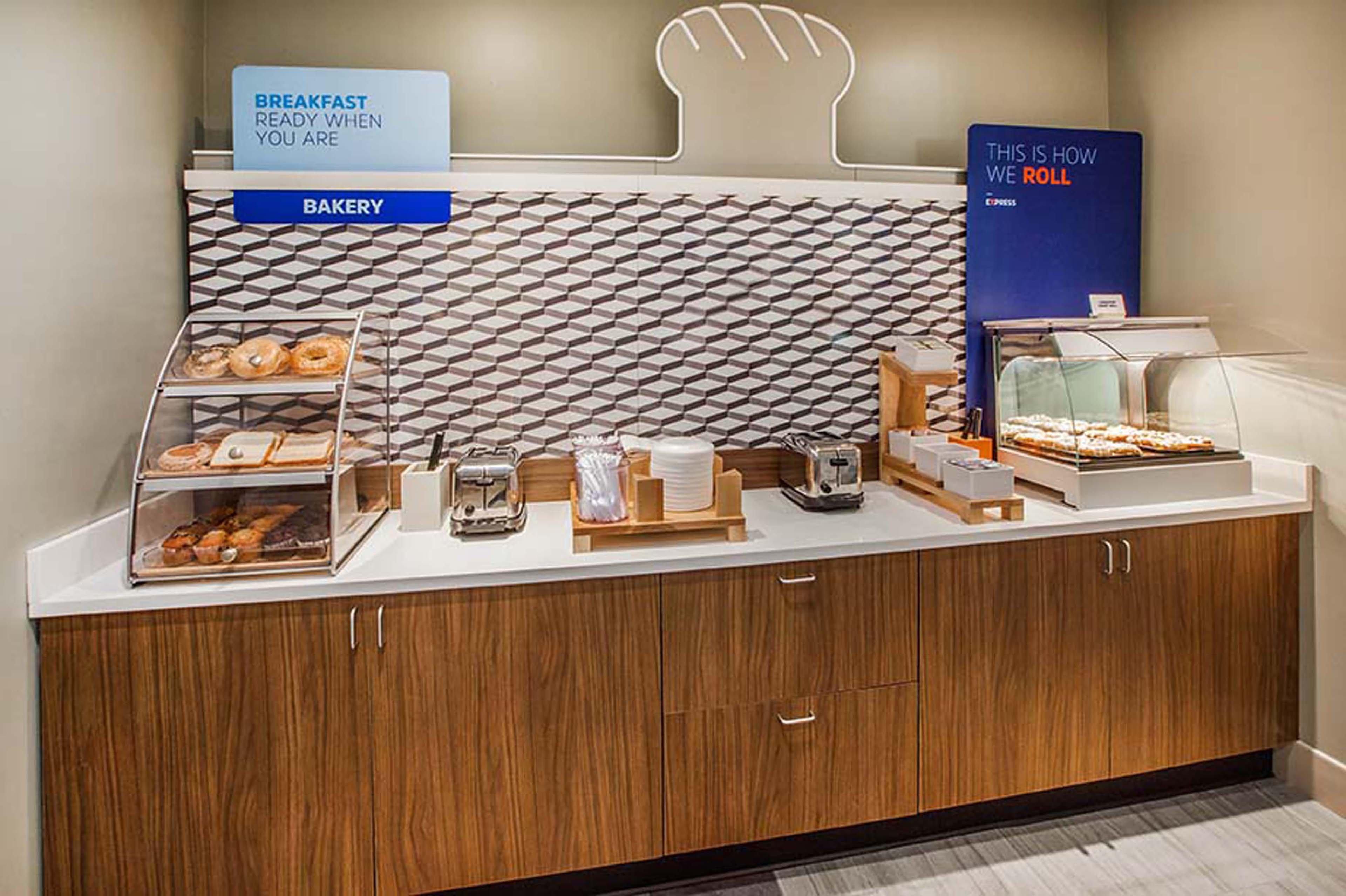 Holiday Inn Express & Suites - Houston Iah - Beltway 8 By Ihg Aldine Bagian luar foto